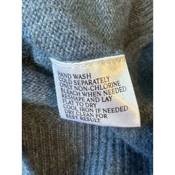 NORTHERN ISLES 100% CASHMERE sweater, XL, V Neck - Picture 9 of 10